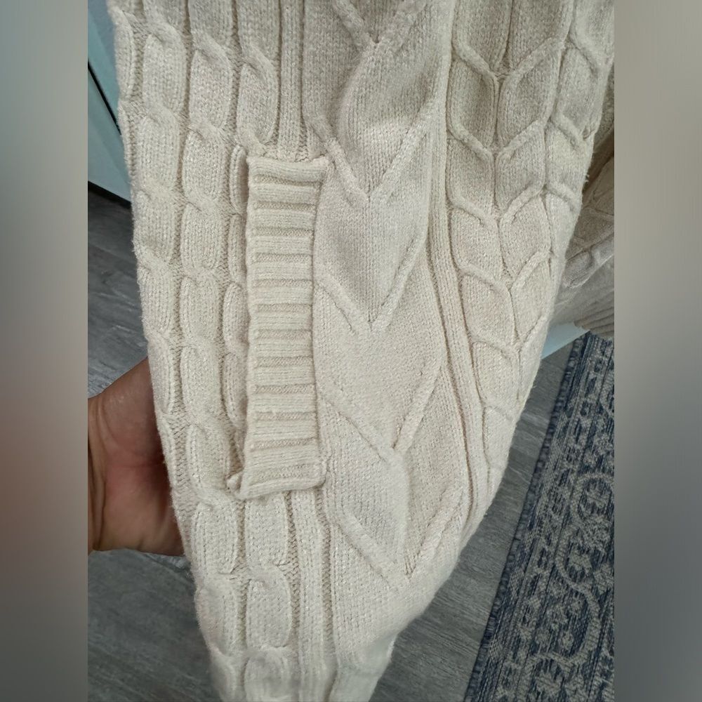 Cyrus Women Medium Cable Knit long Cardigan Sweater Oversized Ivory Beige - Picture 5 of 10
